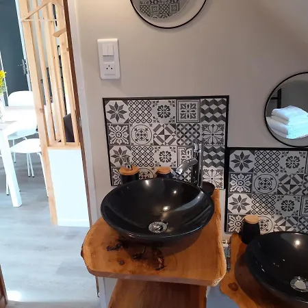 Bed & Breakfast Charmes En Le Charme Authentique